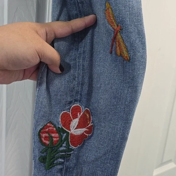 MM Vintage Embroidered Light Blue Denim Flare Jeans - Picture 11 of 14